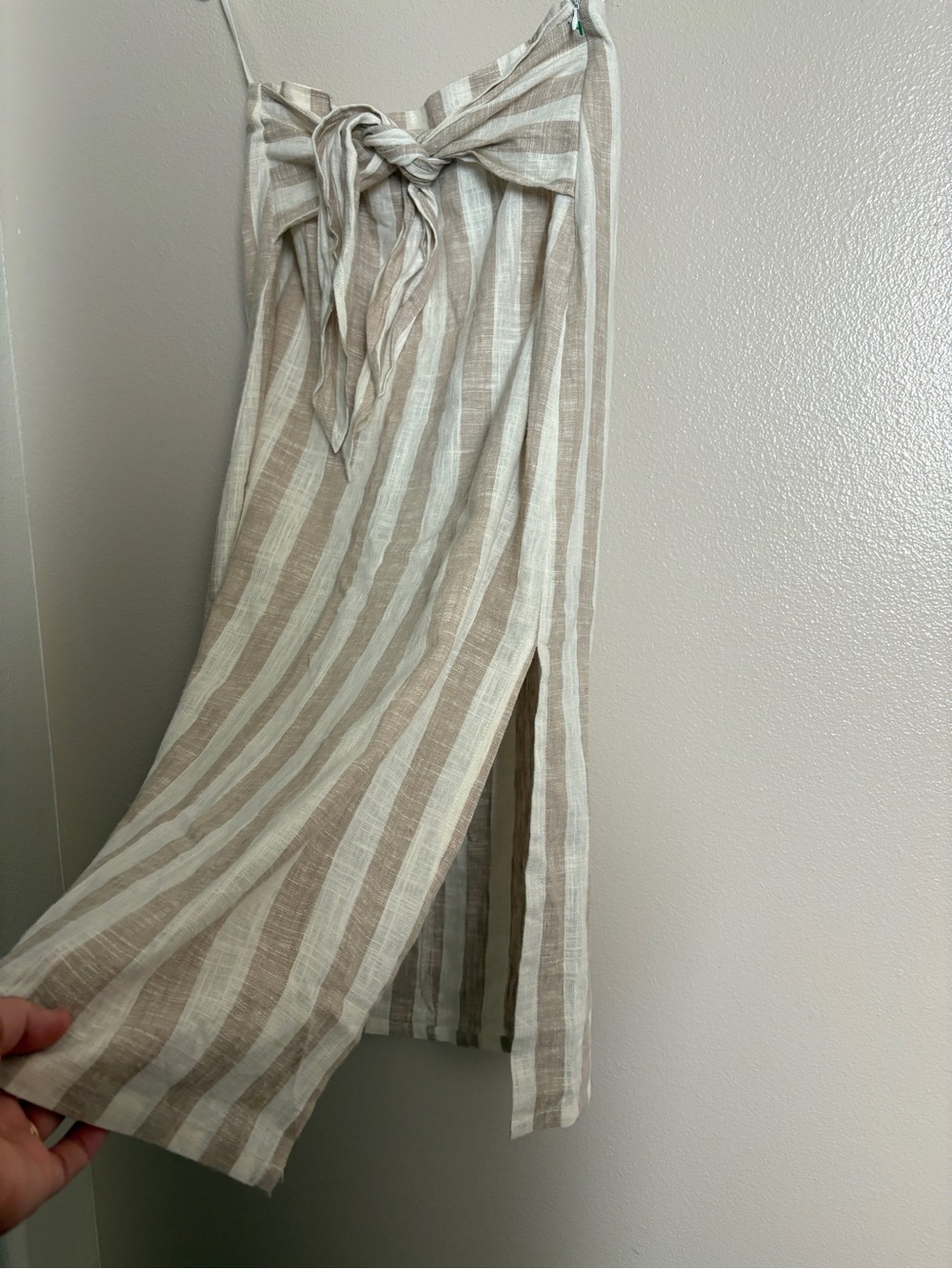 Doe & Rae Women’s Striped Tie-Waist Linen blend Midi Skirt in Natural Stripe S - Picture 3 of 7